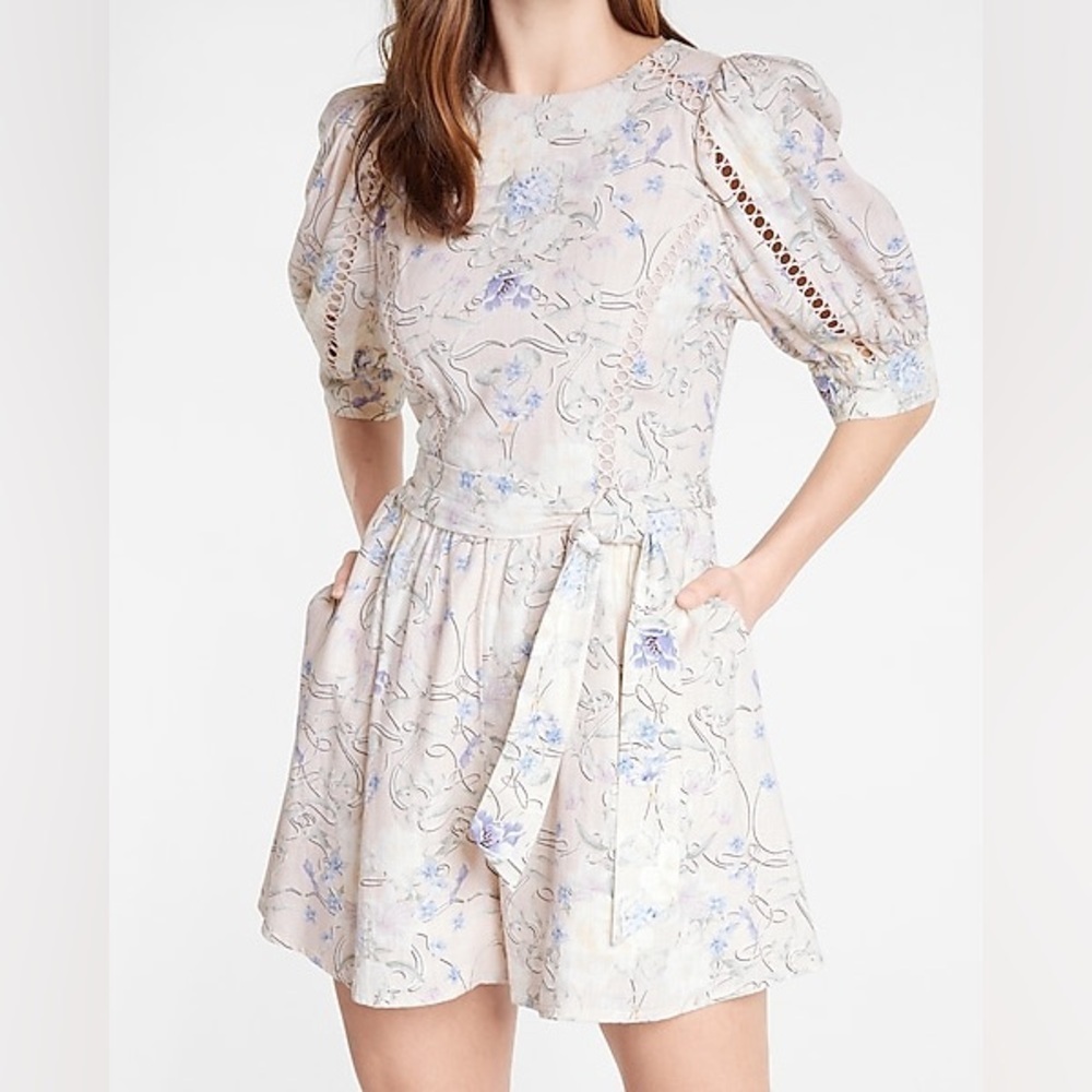 Express Floral Linen-Blend Puff Shoulder Tie Waist Romper Sz. Medium NWT
